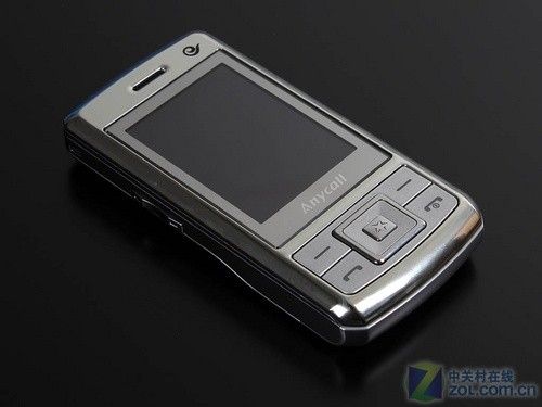 电信天翼普及风暴 实用型三星W23测