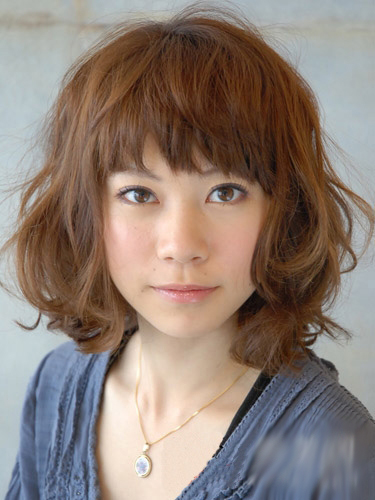 国字脸适合的短发发型_国字脸短发发型_国字脸剪什么短发好看