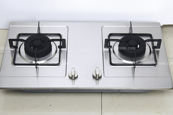 老板 燃气灶 打不着火_老板燃气灶松手就熄火_老板燃气灶电池在哪里