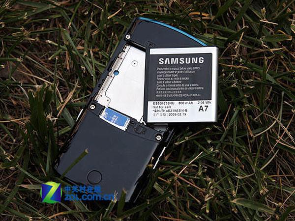 超薄滑盖炫彩全新体验 三星S5200C评测 