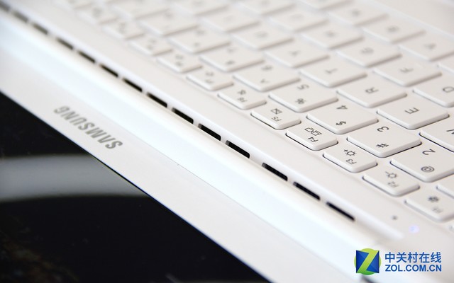 2017款三星Notebook 测