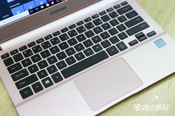 三星NoteBook 测 840g轻到你无法想象