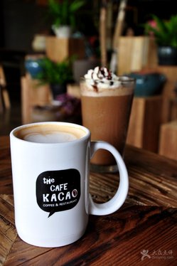 咖啡奥_邱莹莹工作的咖啡店_咖咖奥咖啡官网