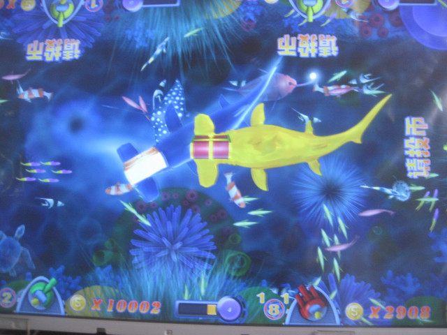 恩芳海啸来袭珍藏版_海啸来袭游戏机图片_海啸来袭恩芳下载