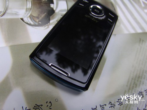 图为：三星 S5200C 手机