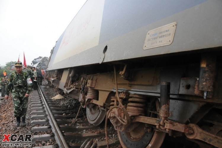 沪昆铁路客车脱线事故_k859次列车_t195次列车时刻表