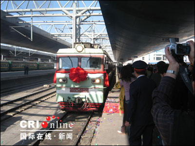 k8592次列车_k903列车时刻表最新_k859次列车新乡至长沙