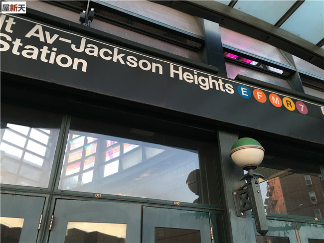 300比特币多少_3500美元_100美元图片