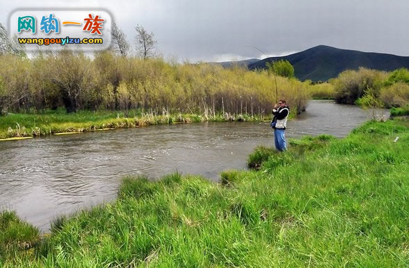 飞蝇钓法_路亚钓法怎么钓翘嘴_国内飞蝇钓能钓什么鱼