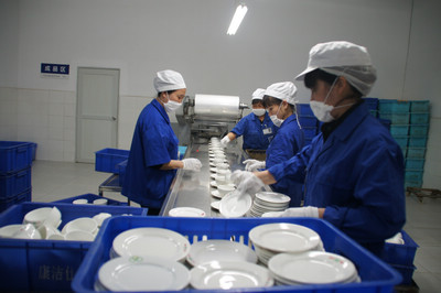 洗碗机商用_商用洗碗机设备_商用洗碗机发展前景