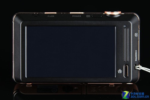 三星ST700机身背面