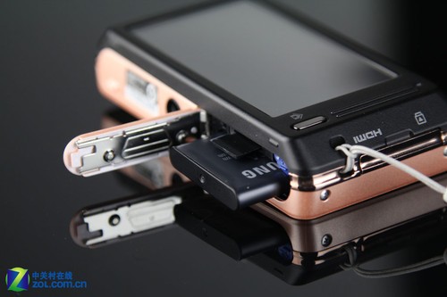 三星ST700电池仓