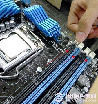 cpu如何安装到主板上_cpu如何安装到主板上