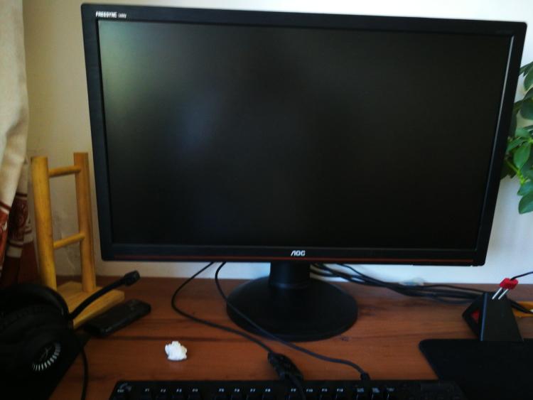 aoc显示器变黄_aoc显示器变黄