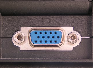 显示器接口类型哪个好
