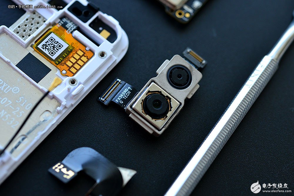 魅蓝note6怎样拆机