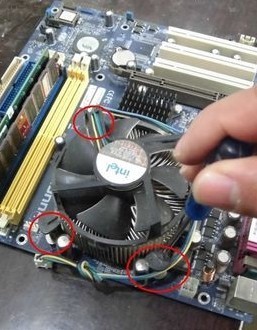 amd cpu风扇安装图解_cpu风扇安装图解_cpu双风扇安装图解