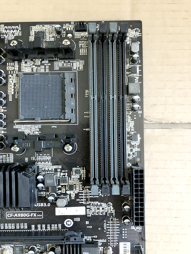 七彩虹主板构造_七彩虹主板构造