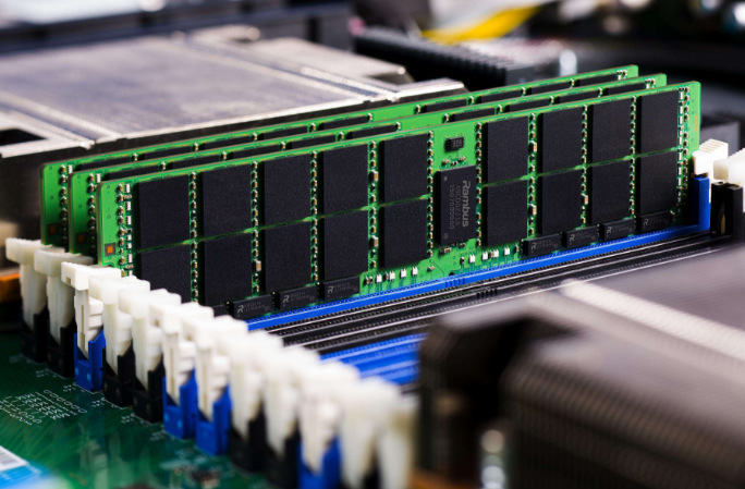 内存和闪存哪个好_闪存和内存哪个好_闪存和内存哪个好