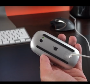 苹果二代鼠标充电时间