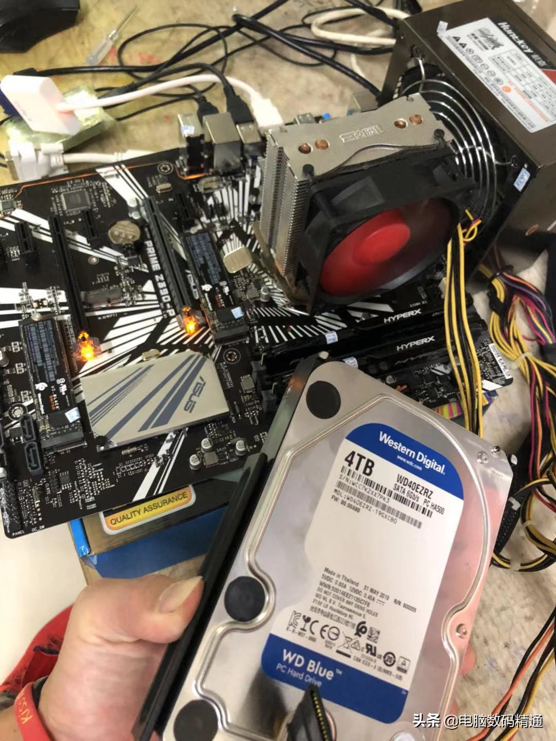 才买的一个4T硬盘只因一个无意的操作就坏了，大家说可不可惜？