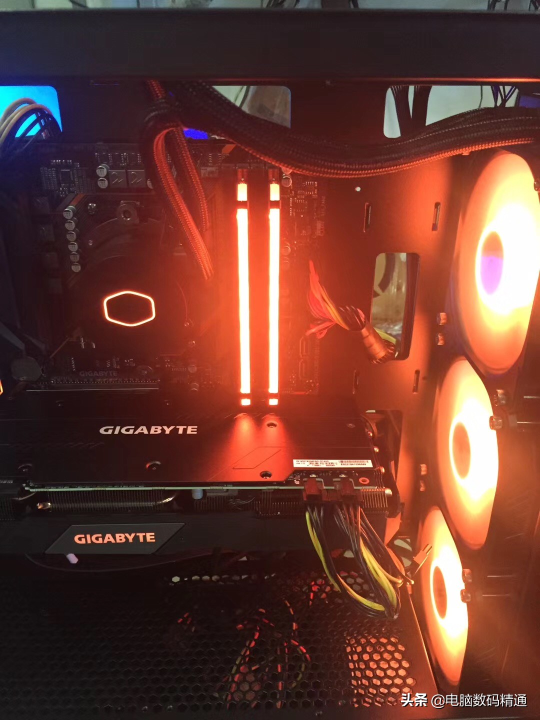 电脑CPU水冷散热比风冷散热好吗？别再浪费花钱了