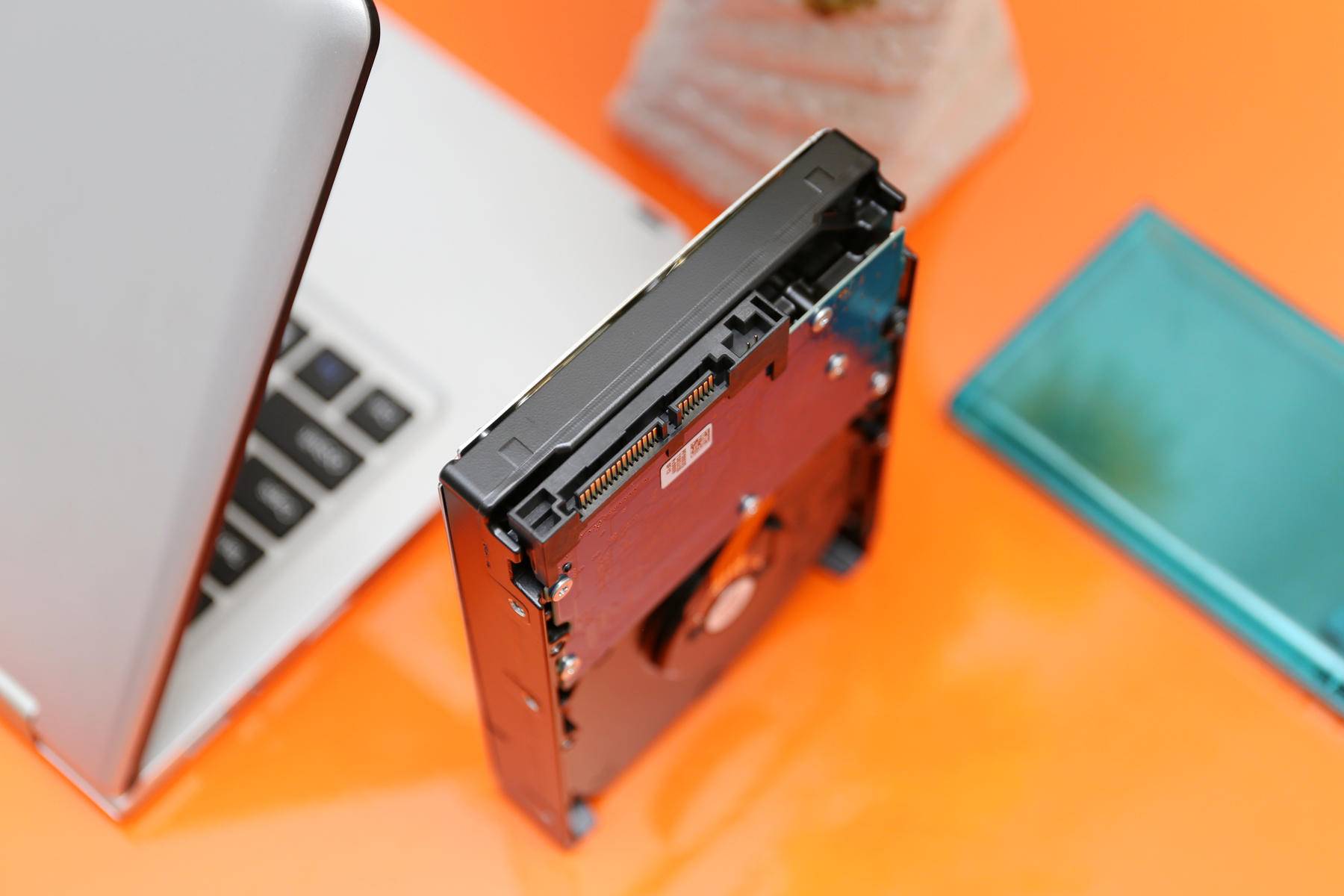 真到有大储存需求，还是大容量来得爽！东芝P300机械硬盘评测