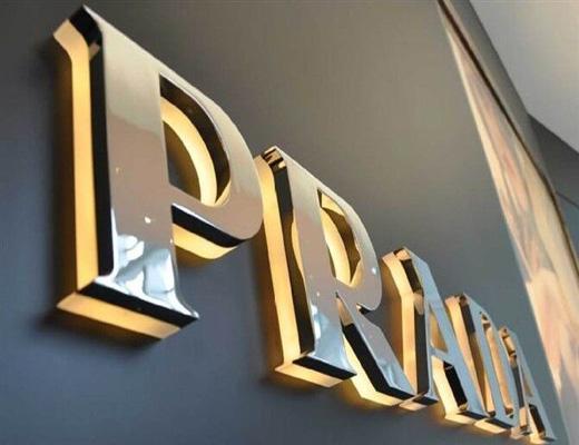 lcd背光 led背光哪个好_led背光屏幕 无背光_led 背光显示器