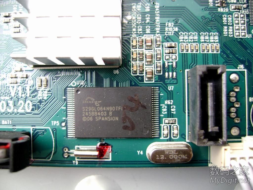 4路网络硬盘录像机安装