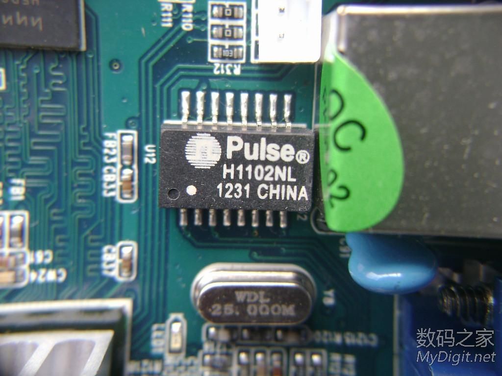 4路网络硬盘录像机安装