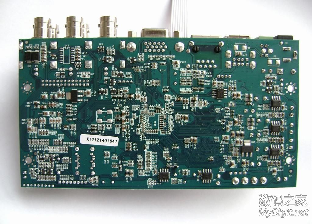 4路网络硬盘录像机安装