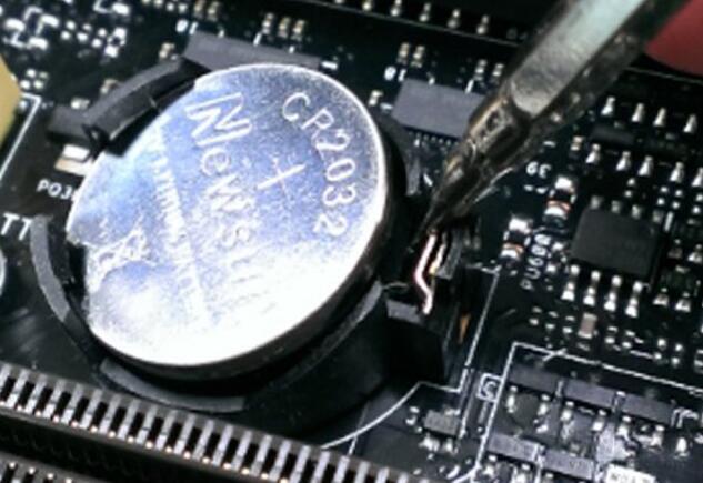 电脑主板电池怎么放电_主板电池放电要多久