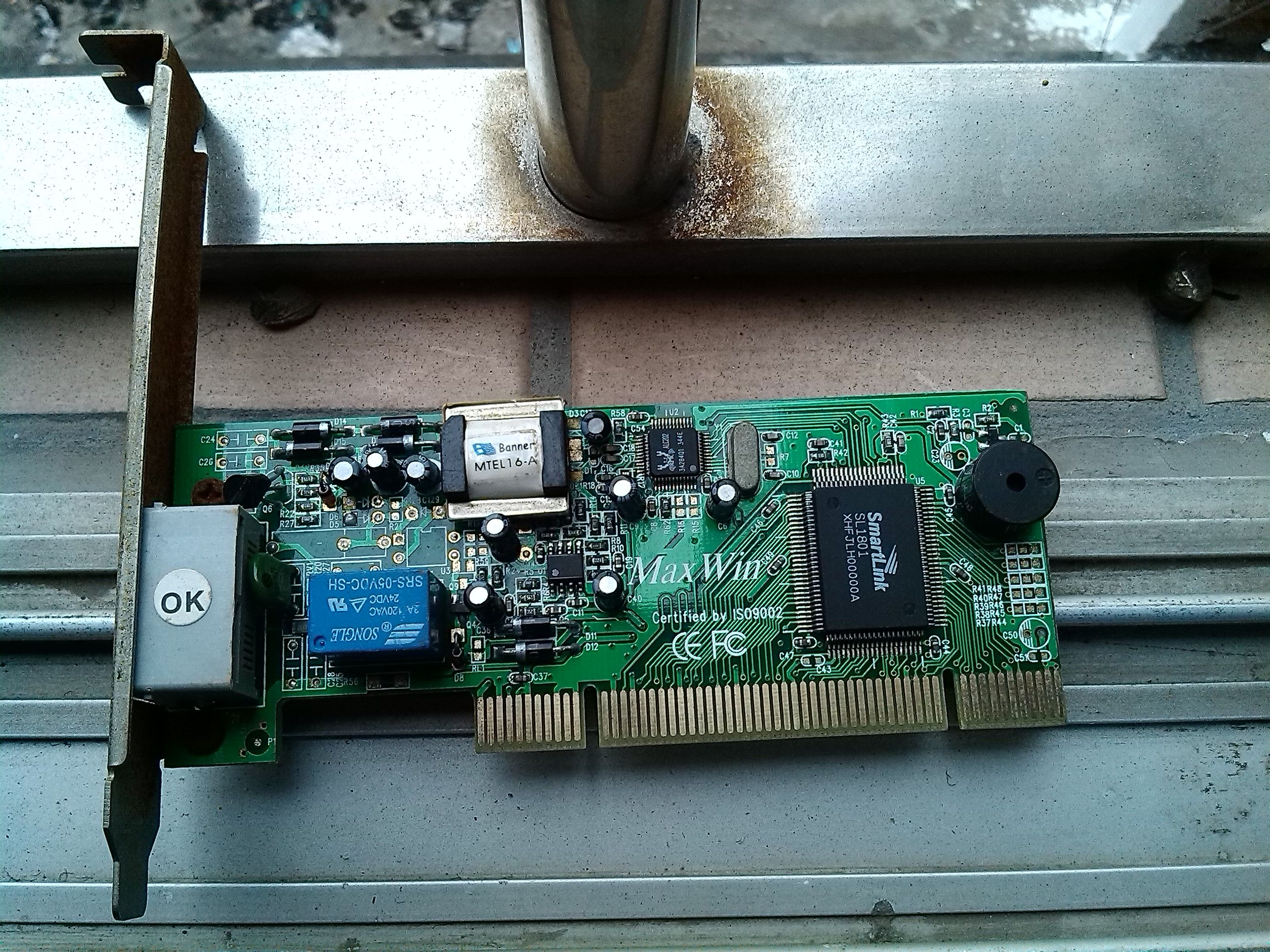 主板上有显示器接口吗_4接口音箱接主板_主板 rca接口在哪