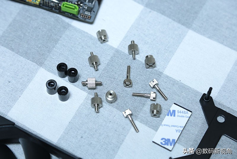 百元风冷散热哪家强？看看利民刺客国王AK120的表现