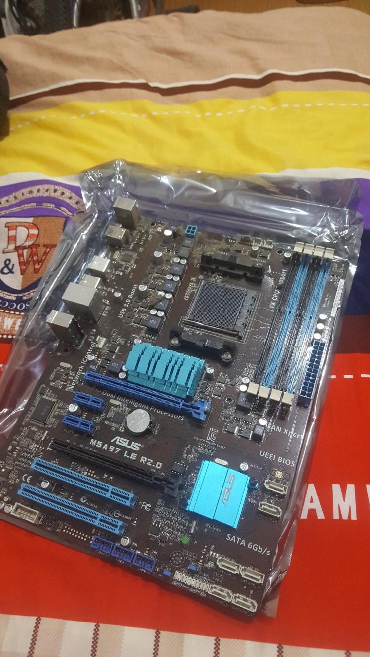 cpu温度正常 显卡温度过高_cpu温度低但主板温度高是怎样回事_台式机cpu没温度