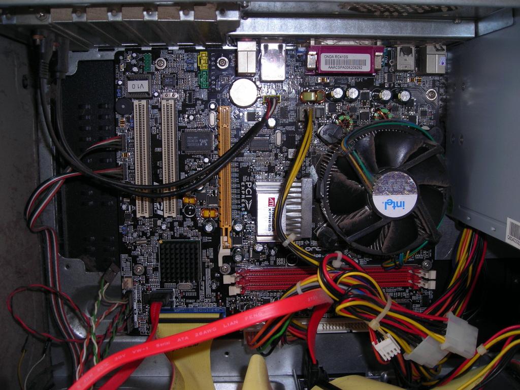 宏碁开机黑屏只有鼠标_宏碁笔记本用键盘开机_宏碁s7开机黑屏