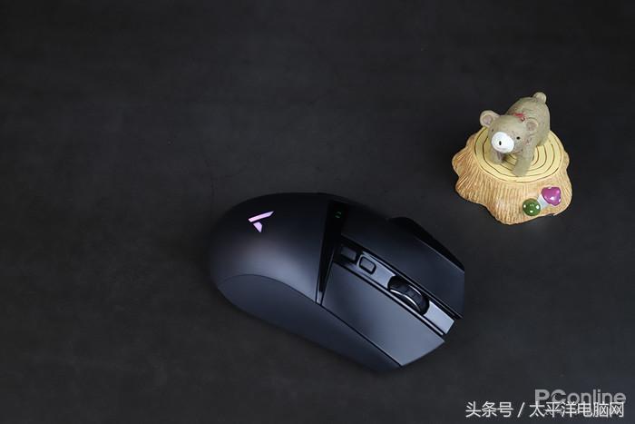 雷柏VT350无线鼠标评测：这也许即将是国产无线充电鼠标的开始