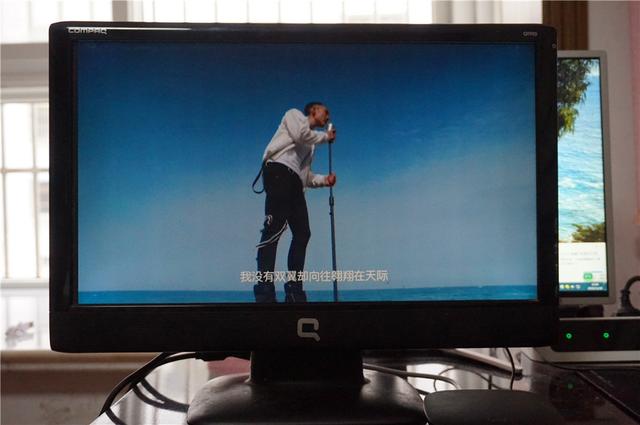 废物利用,旧显示器、网络机顶盒组建智能电视机