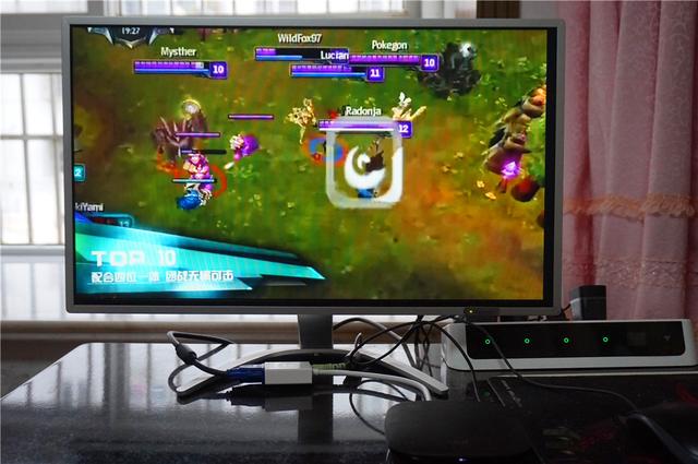 超强:利用废物，使用旧显示器和网络机顶盒来制造智能电视