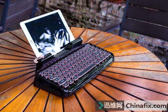 玩文艺不看年龄，小资范樱桃轴复古打字机机械键盘