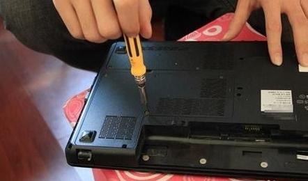 笔记本电脑玩游戏发热严重怎么办