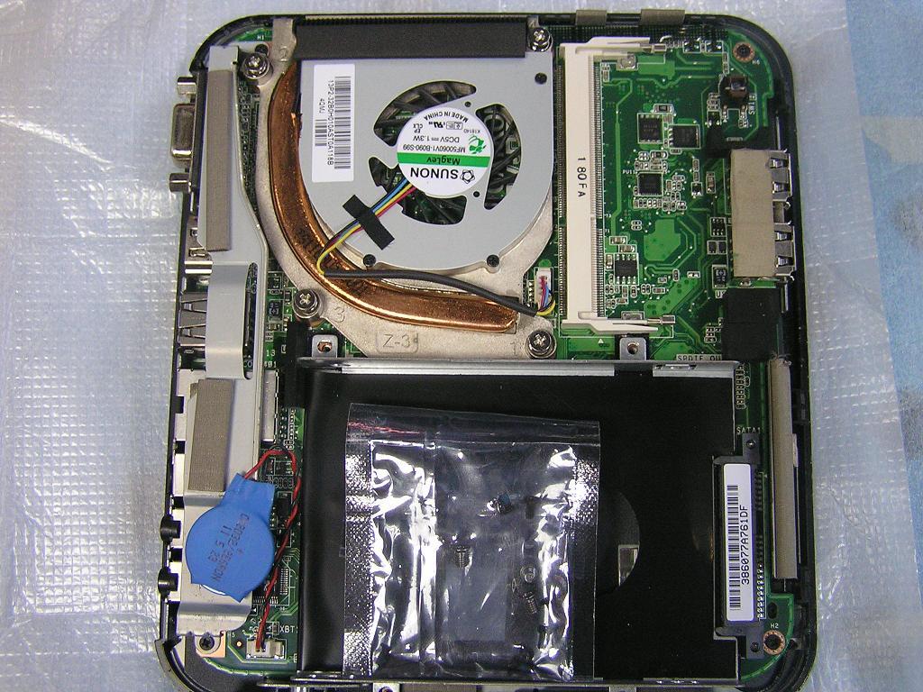 电脑屏幕闪黑屏_怎么让电脑屏幕黑屏_电脑屏幕黑屏