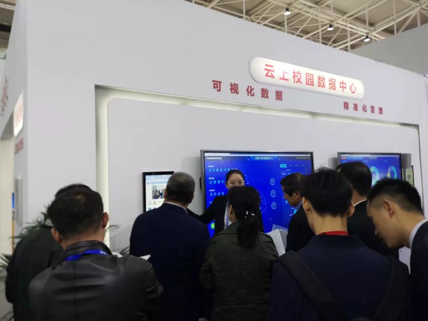 飞利浦显示器教室