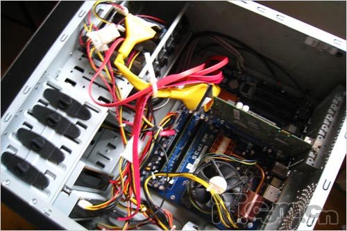 如何用硬盘重装电脑系统_怎样用u盘重装win7系统_如何用硬盘重装win7系统