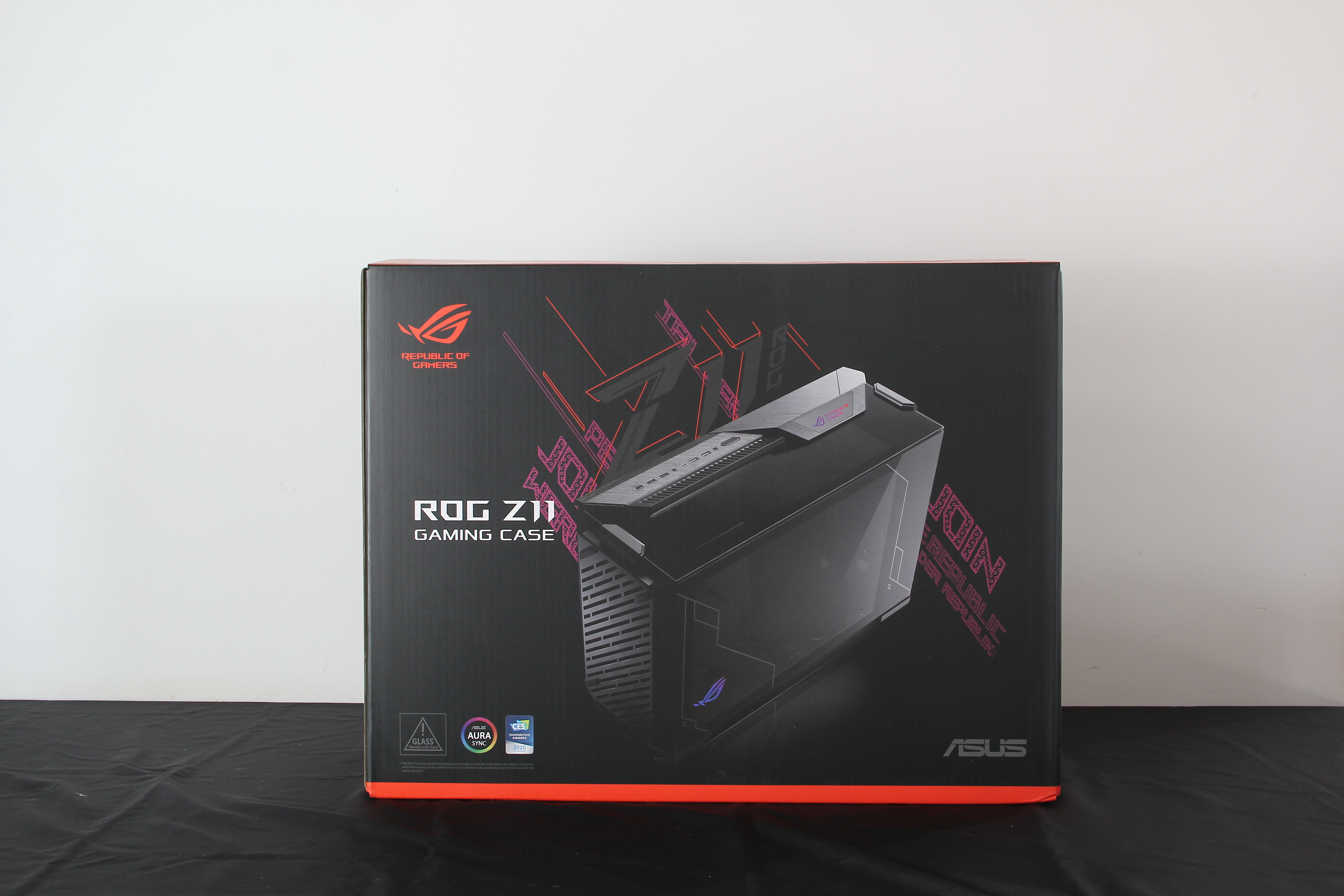 显卡散热可以打开机箱的盖用小型家要电风扇 测评:ROG Z11开箱即用评估