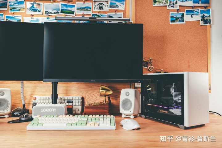 显卡散热可以打开机箱的盖用小型家要电风扇