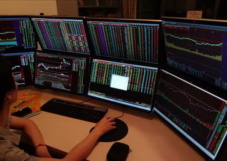 家庭台式三星电脑_三星台式机显示器_三星电脑台式