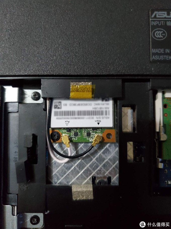 笔记本无线网卡位置