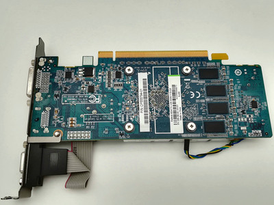 小机箱的显卡_机箱显卡限长_显卡太长对机箱风道