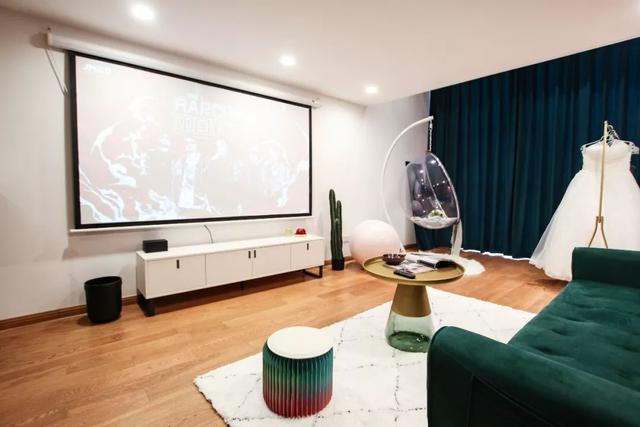 用hdmi线接电视 电视显示无信号输入_安装完吉吉播发器为什么网页还是显示要安装_只有显示器怎么看电视